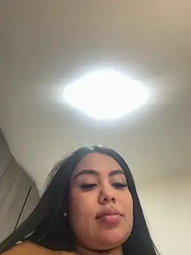 Snapshot of valeria2019hot chatting on January 25, 7:17 am valeria2019hot online show from January 25, 7:17 am