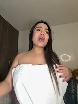 Snapshot of valeria2019hot chatting on March 15, 2:46 am valeria2019hot online show from March 15, 2:46 am