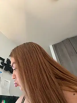 Snapshot of valeria2019hot chatting on November 7, 3:45 pm valeria2019hot online show from November 7, 3:45 pm