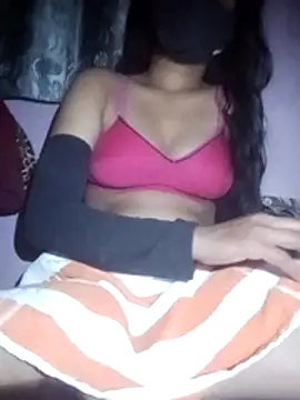 Snapshot of HornyWestern chatting on November 28, 7:05 pm HornyWestern online show from November 28, 7:05 pm