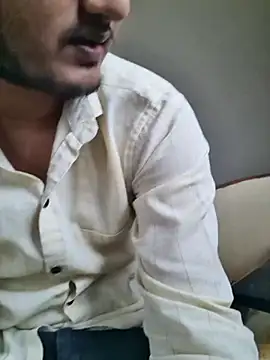 Snapshot of Jonrobinso chatting on September 26, 5:00 am Jonrobinso online show from September 26, 5:00 am