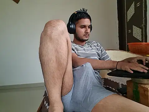 Snapshot of Jonrobinso chatting on November 26, 11:11 am Jonrobinso online show from November 26, 11:11 am