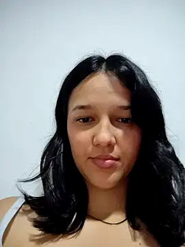 Snapshot of _Denis_sweet chatting on February 6, 3:22 am Denis sweet online show from February 6, 3:22 am