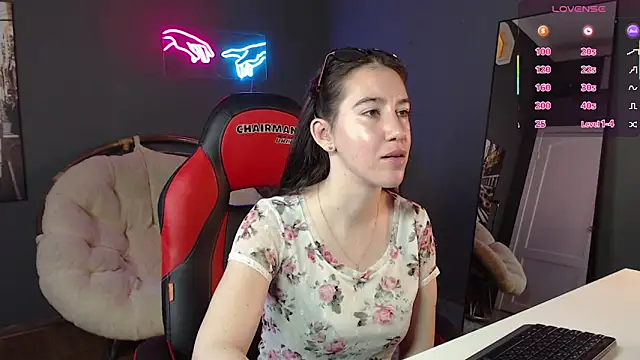 Belle Via online show from June 11, 9:29 am