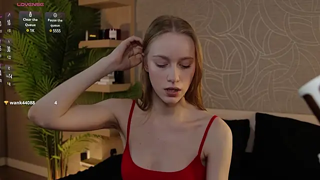 PollyAgata online show from March 15, 7:48 pm