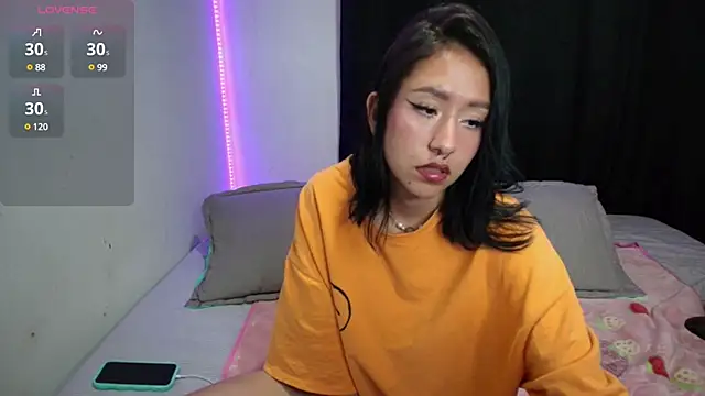 Anne Nicholson online show from January 29, 1:16 am