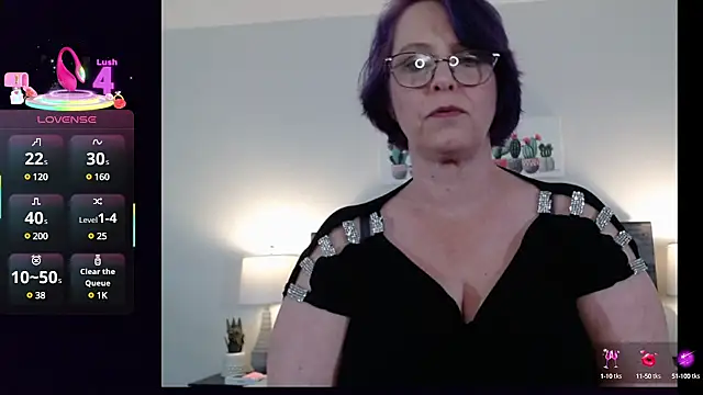 TalliaTravels online show from March 6, 2:09 am