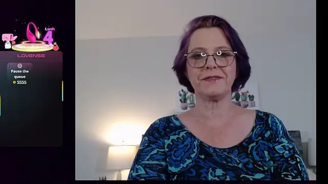 TalliaTravels online show from March 10, 4:03 pm