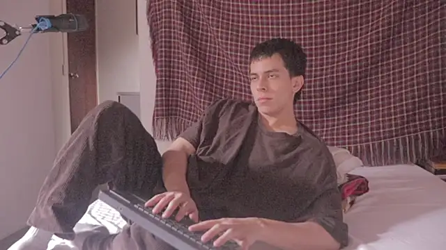 Snapshot of Tony_Hoffa chatting on February 9, 7:19 pm Tony Hoffa online show from February 9, 7:19 pm