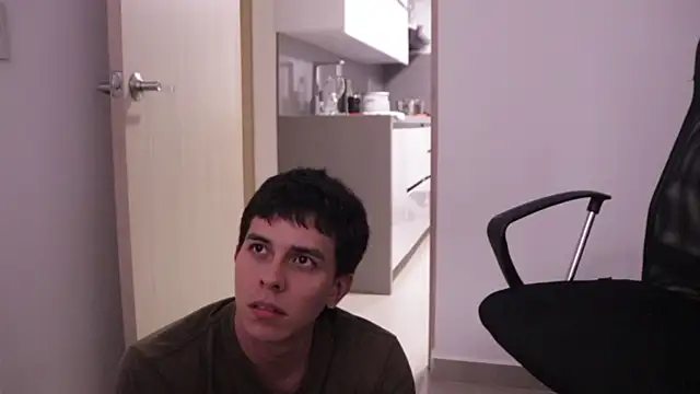 Snapshot of Tony_Hoffa chatting on March 13, 9:26 pm Tony Hoffa online show from March 13, 9:26 pm