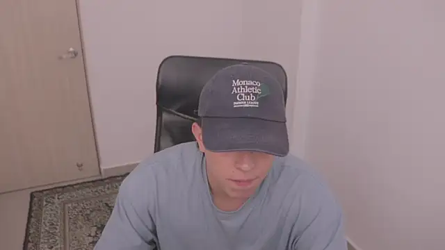 Snapshot of Tony_Hoffa chatting on September 24, 9:07 pm Tony Hoffa online show from September 24, 9:07 pm