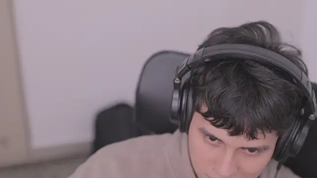 Snapshot of Tony_Hoffa chatting on October 10, 10:20 pm Tony Hoffa online show from October 10, 10:20 pm