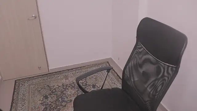 Snapshot of Tony_Hoffa chatting on October 26, 5:52 pm Tony Hoffa online show from October 26, 5:52 pm