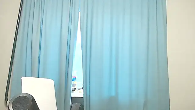 Snapshot of Simbo_cool chatting on May 15, 11:34 pm Simbo cool online show from May 15, 11:34 pm