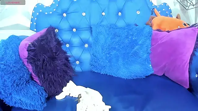 Snapshot of candy_hairy chatting on January 29, 7:46 am candy hairy online show from January 29, 7:46 am