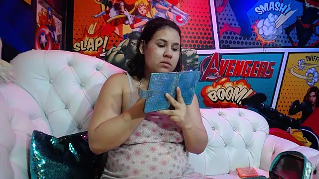 Snapshot of candy_hairy chatting on September 13, 3:17 am candy hairy online show from September 13, 3:17 am