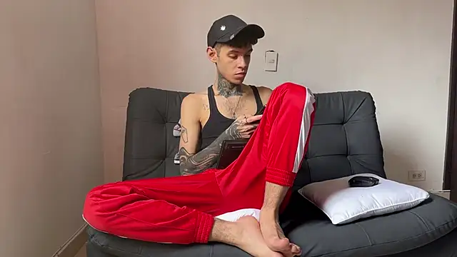 Saturno v online show from March 13, 10:26 am