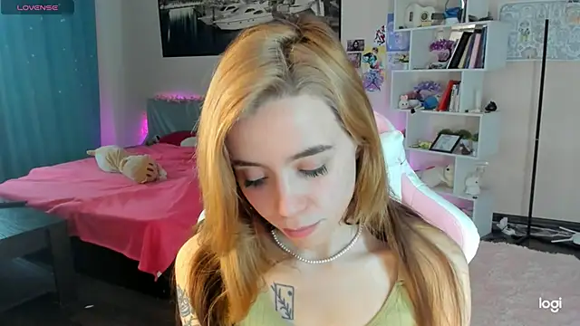 Snapshot of Ramona_Johnson chatting on February 17, 7:04 am Ramona Johnson online show from February 17, 7:04 am