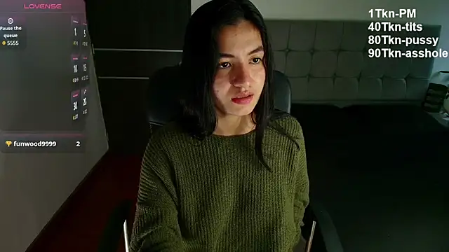 ChloeSanchezx online show from September 26, 8:46 pm