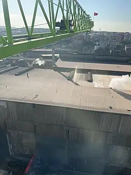 Snapshot of zilzop chatting on December 3, 10:35 am zilzop online show from December 3, 10:35 am