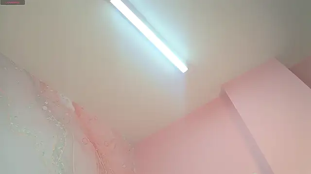 Snapshot of soyzarahtorres chatting on March 14, 3:37 am soyzarahtorres online show from March 14, 3:37 am