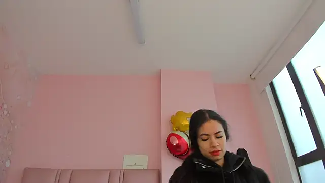 Snapshot of soyzarahtorres chatting on October 25, 4:02 pm soyzarahtorres online show from October 25, 4:02 pm