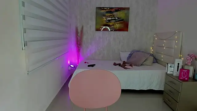 Snapshot of Keni_malf chatting on September 12, 3:17 am Keni malf online show from September 12, 3:17 am