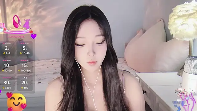 Snapshot of -Tilana- chatting on September 14, 12:21 am -Tilana- online show from September 14, 12:21 am