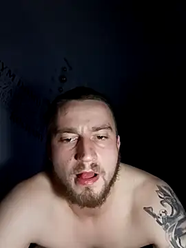 Snapshot of wariacik0024 chatting on December 3, 11:25 pm wariacik0024 online show from December 3, 11:25 pm