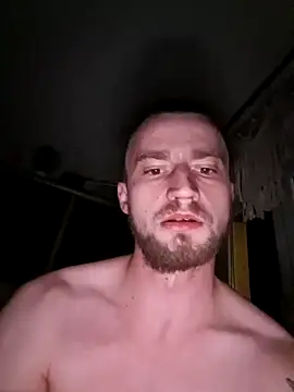 wariacik0024 online show from March 5, 10:39 pm