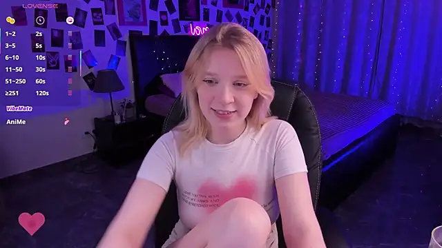 KarambaMoon online show from March 7, 9:06 pm