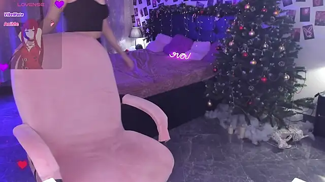 KarambaMoon online show from December 15, 9:19 pm