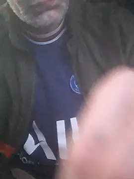 Snapshot of hugosafado333 chatting on September 15, 9:31 am hugosafado333 online show from September 15, 9:31 am