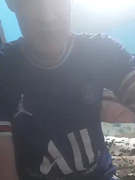 Snapshot of hugosafado333 chatting on October 11, 10:41 pm hugosafado333 online show from October 11, 10:41 pm