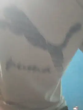 hugosafado333 online show from October 14, 2:56 am