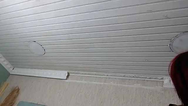 Snapshot of kimCosseyy chatting on February 9, 2:28 am kimCosseyy online show from February 9, 2:28 am