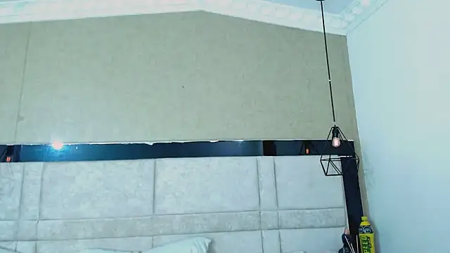 kimCosseyy online show from February 18, 2:07 am