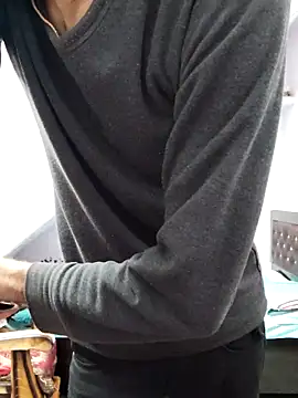 Snapshot of Habibi_big_b chatting on January 13, 8:37 am Habibi big b online show from January 13, 8:37 am