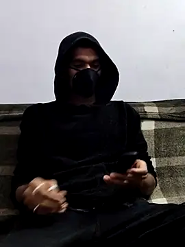 Snapshot of Habibi_big_b chatting on February 7, 4:46 pm Habibi big b online show from February 7, 4:46 pm