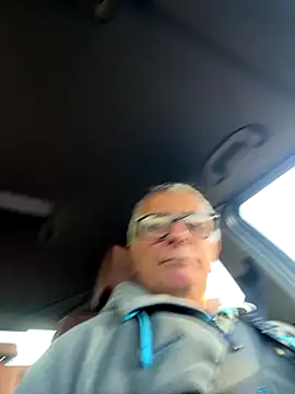 Snapshot of 4n4l1zz4m1 chatting on November 29, 2:20 pm 4n4l1zz4m1 online show from November 29, 2:20 pm