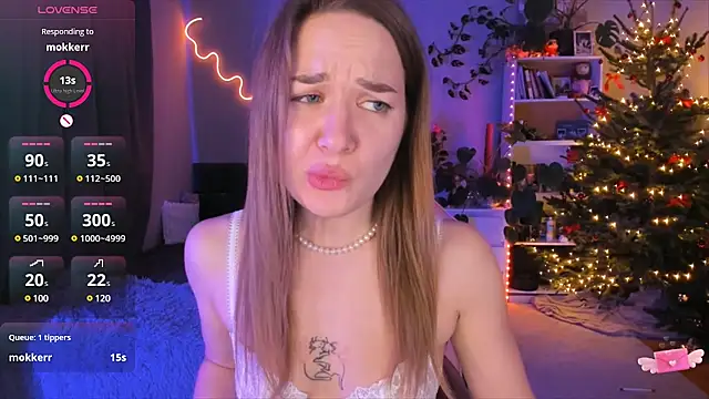 Snapshot of ami_amour_ chatting on December 25, 8:17 pm ami amour online show from December 25, 8:17 pm