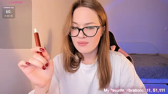 Snapshot of ami_amour_ chatting on November 29, 4:32 pm ami amour online show from November 29, 4:32 pm