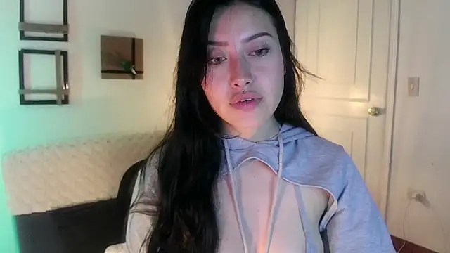 Emilyswan04 online show from February 20, 1:57 am