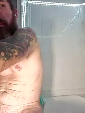 Snapshot of lit702 chatting on September 11, 1:49 am lit702 online show from September 11, 1:49 am