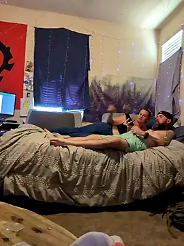 Snapshot of lit702 chatting on September 23, 8:23 pm lit702 online show from September 23, 8:23 pm