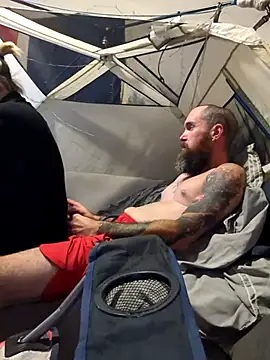 Snapshot of lit702 chatting on October 3, 9:17 am lit702 online show from October 3, 9:17 am