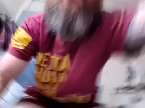 Snapshot of lit702 chatting on October 31, 11:22 am lit702 online show from October 31, 11:22 am