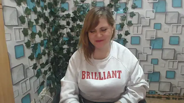 Snapshot of DaniellaKiss chatting on March 13, 10:26 am DaniellaKiss online show from March 13, 10:26 am