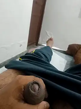 Gururonny07 online show from March 3, 12:39 am