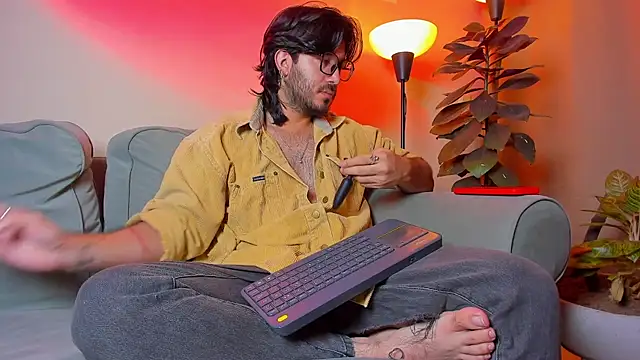 Ackerman Eren  online show from September 15, 9:53 am